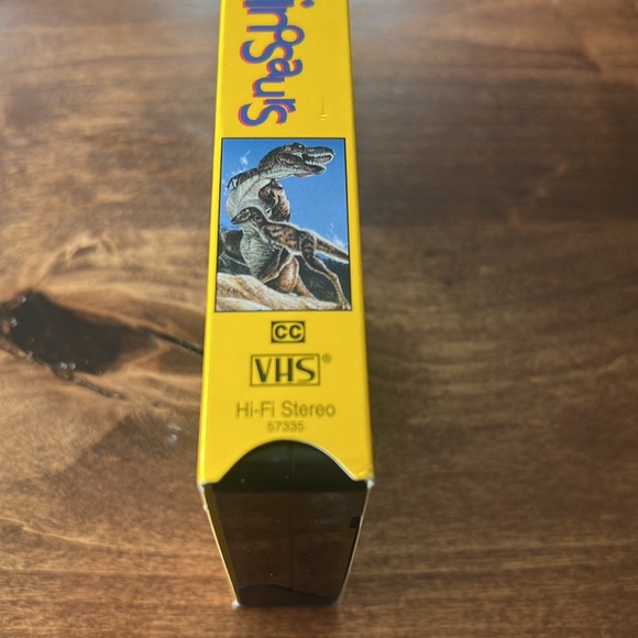 National Geographic Kids I Love Dinosaurs - VHS Movie - hard to find - Picture 4 of 6
